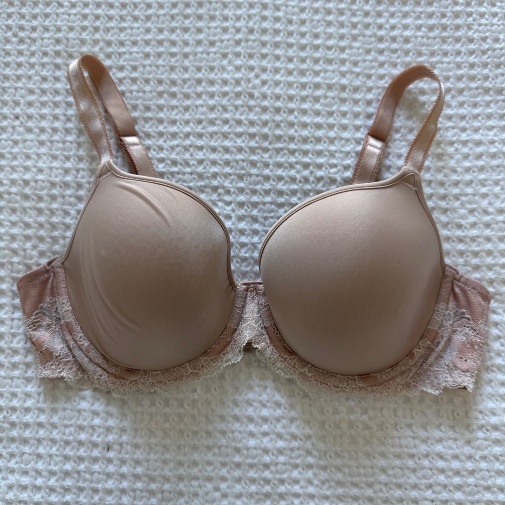 Wacoal lace affair contour t-shirt bra Nude Lace Trim Underwire 36C 853256